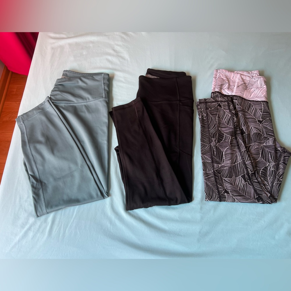 NEW 3 Victoria’s Secret leggings